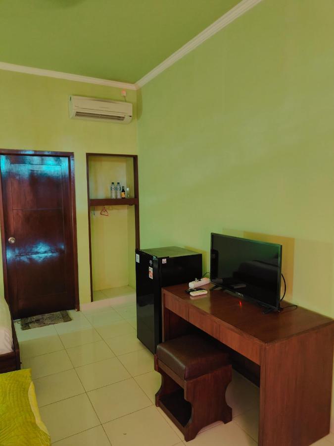 Berlian Inn Kuta Beach Extérieur photo