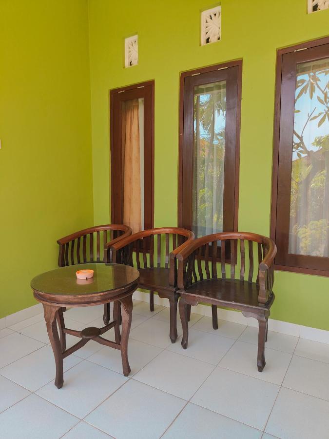 Berlian Inn Kuta Beach Extérieur photo