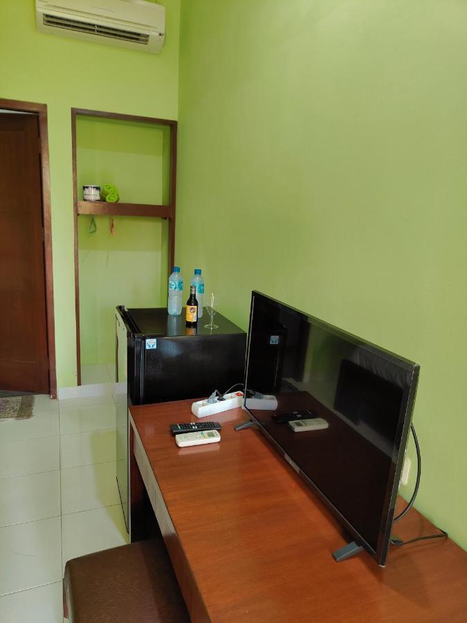 Berlian Inn Kuta Beach Extérieur photo
