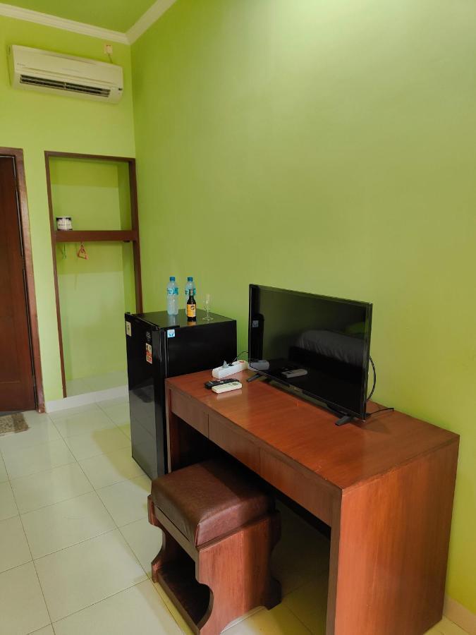 Berlian Inn Kuta Beach Extérieur photo