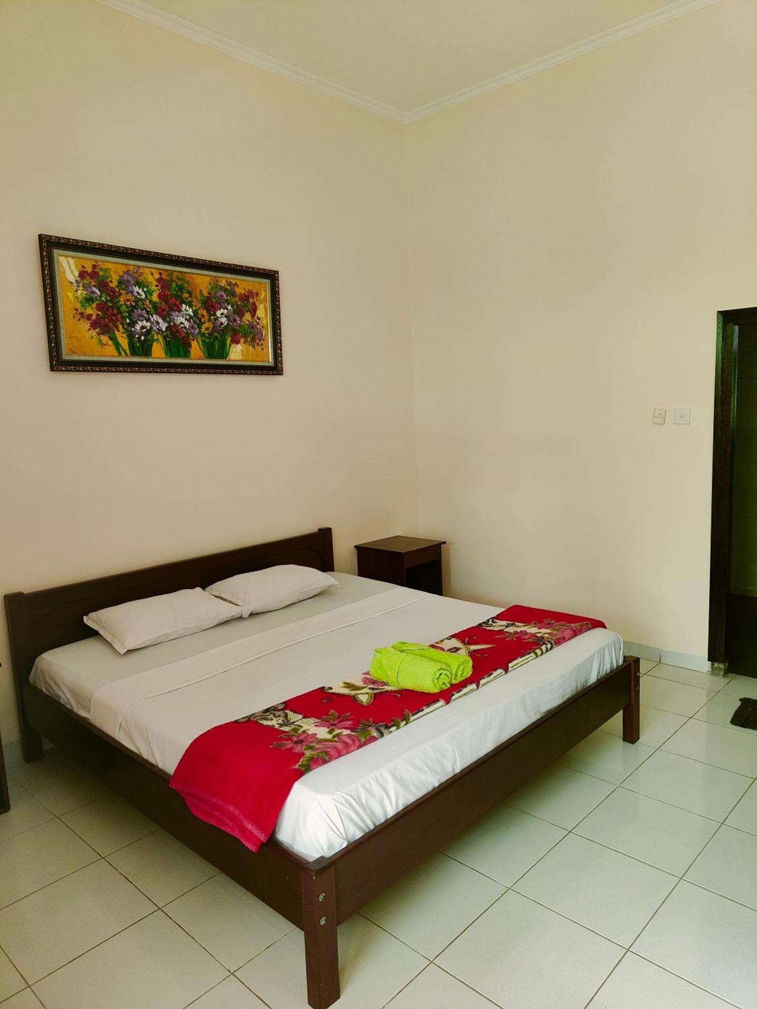 Berlian Inn Kuta Beach Extérieur photo